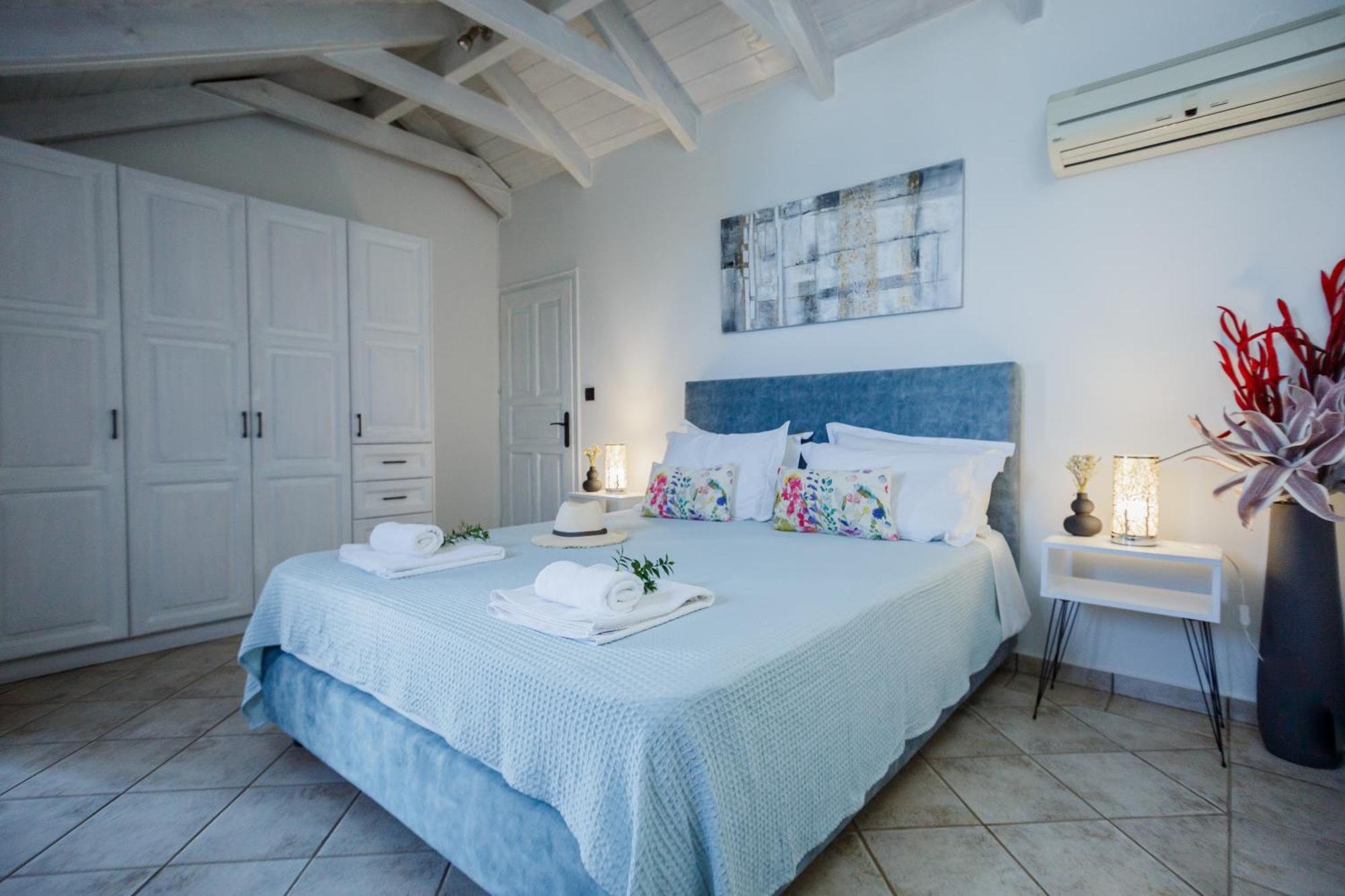 Tonias Houses - Thea House And Vrachos Attic Appartment アリカナス エクステリア 写真