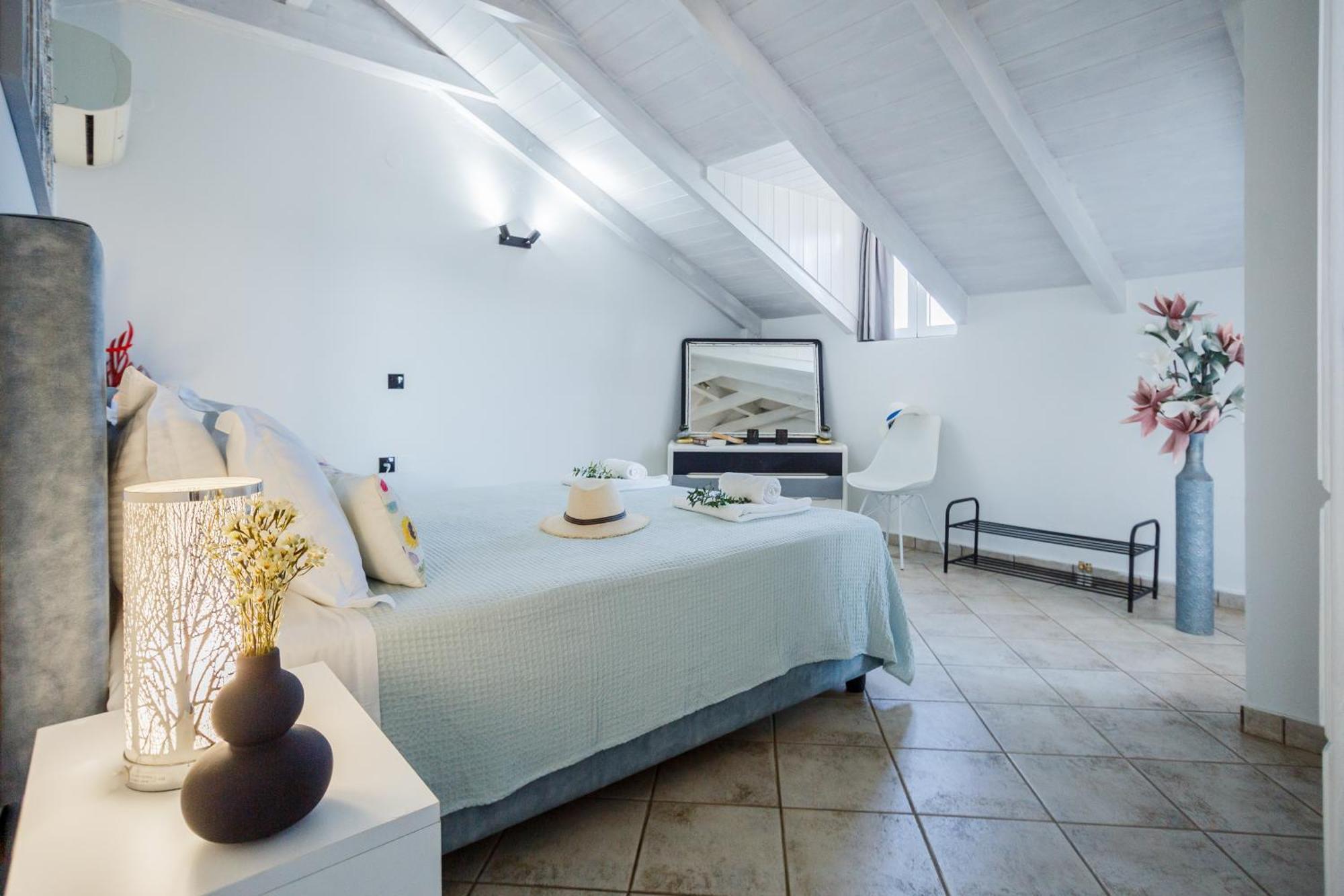 Tonias Houses - Thea House And Vrachos Attic Appartment アリカナス エクステリア 写真